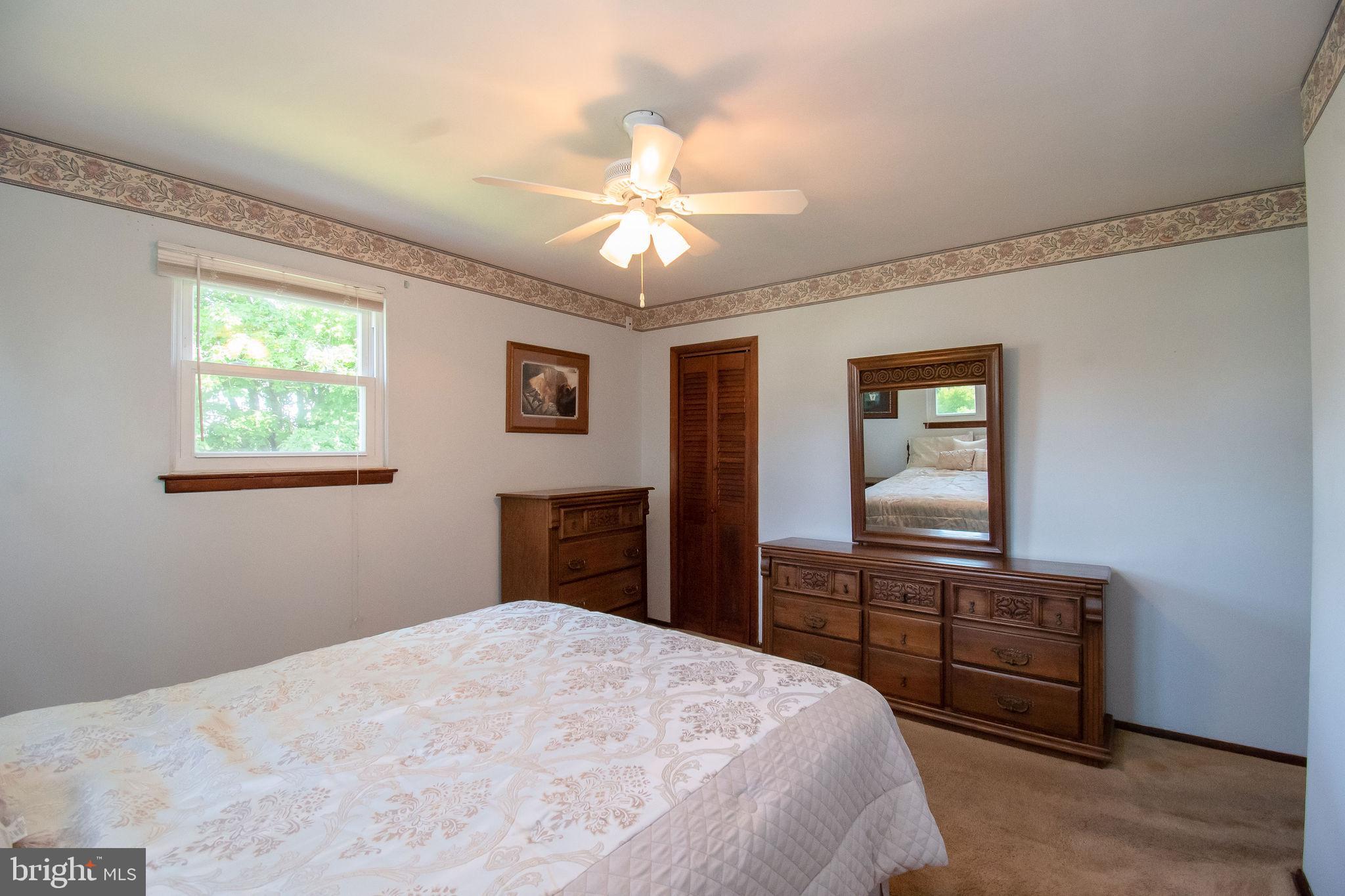 1235 Tulip Road Warminster, PA 18974 - Photo 25 of 39 Gallery Image 25
