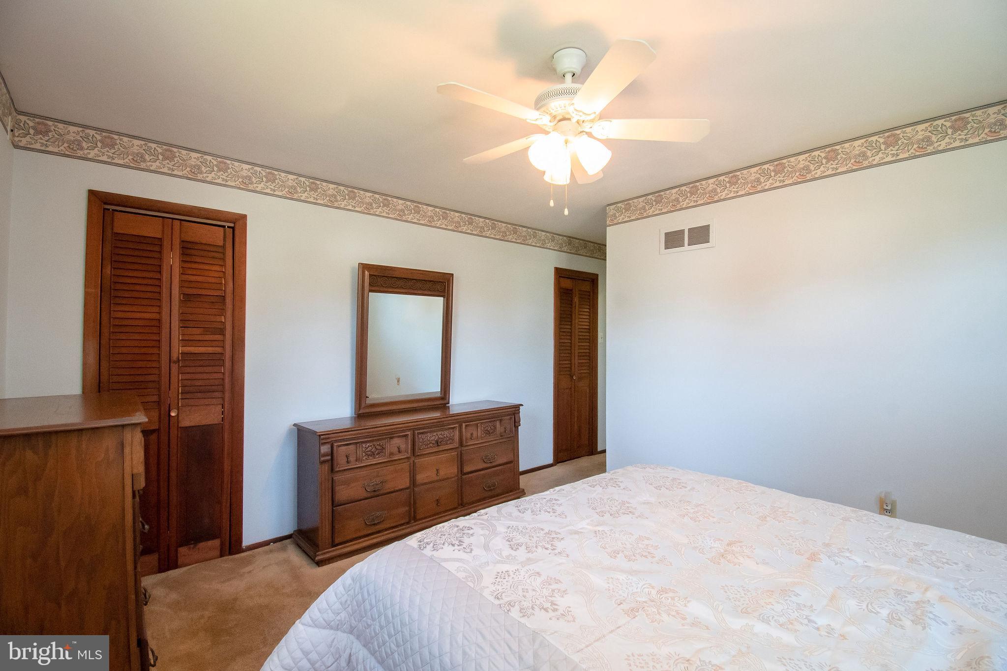 1235 Tulip Road Warminster, PA 18974 - Photo 26 of 39 Gallery Image 26
