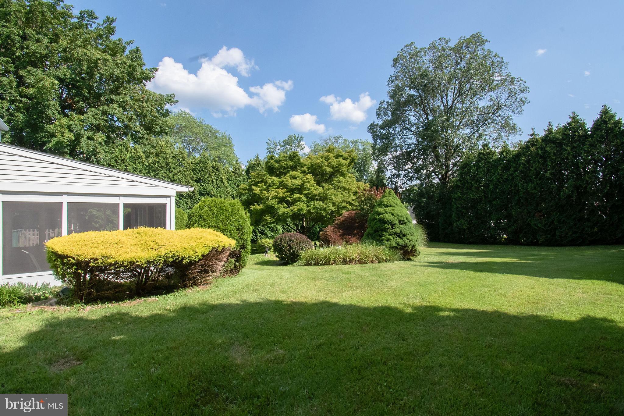 1235 Tulip Road Warminster, PA 18974 - Photo 33 of 39 Gallery Image 33
