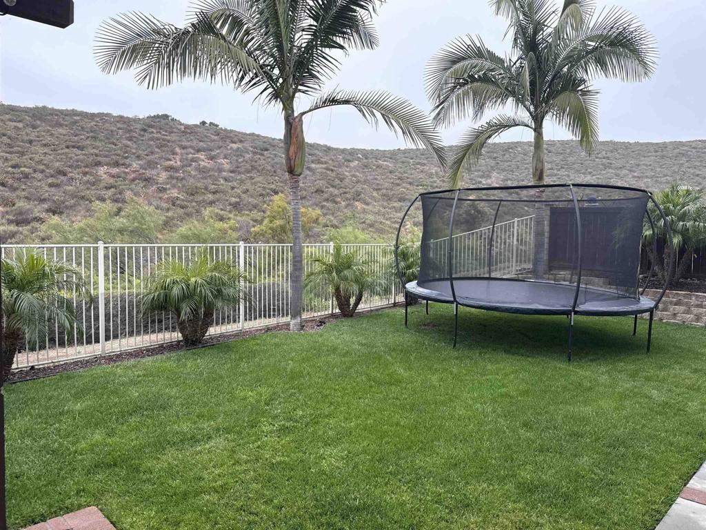 2445 Crooked Trail Road Chula Vista, CA 91914 - Photo 2 of 26