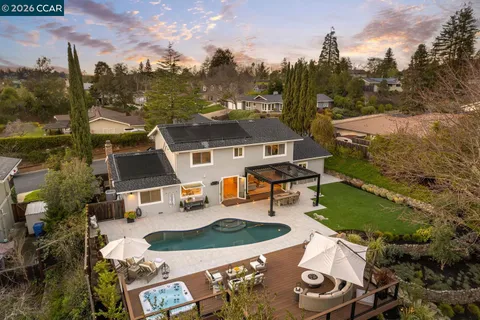 $2,550,000 | 1832 Joseph Drive, Moraga, CA 94556