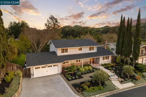 $2,550,000 | 1832 Joseph Drive, Moraga, CA 94556