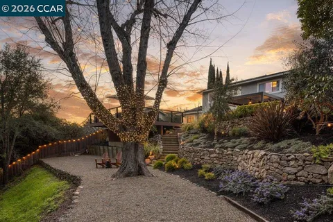 $2,550,000 | 1832 Joseph Drive, Moraga, CA 94556