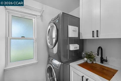 $2,550,000 | 1832 Joseph Drive, Moraga, CA 94556