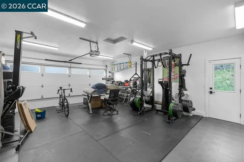 $2,550,000 | 1832 Joseph Drive, Moraga, CA 94556