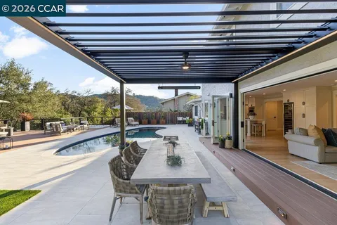 $2,550,000 | 1832 Joseph Drive, Moraga, CA 94556