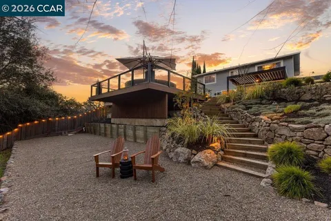 $2,550,000 | 1832 Joseph Drive, Moraga, CA 94556