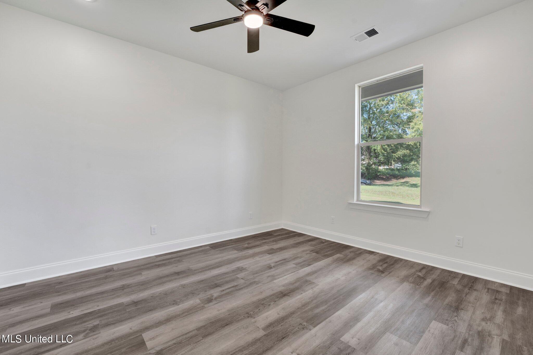 111 Jessica Cove Holly Springs, MS 38635 - Photo 34 of 43 17-web-or-mls-EC202789