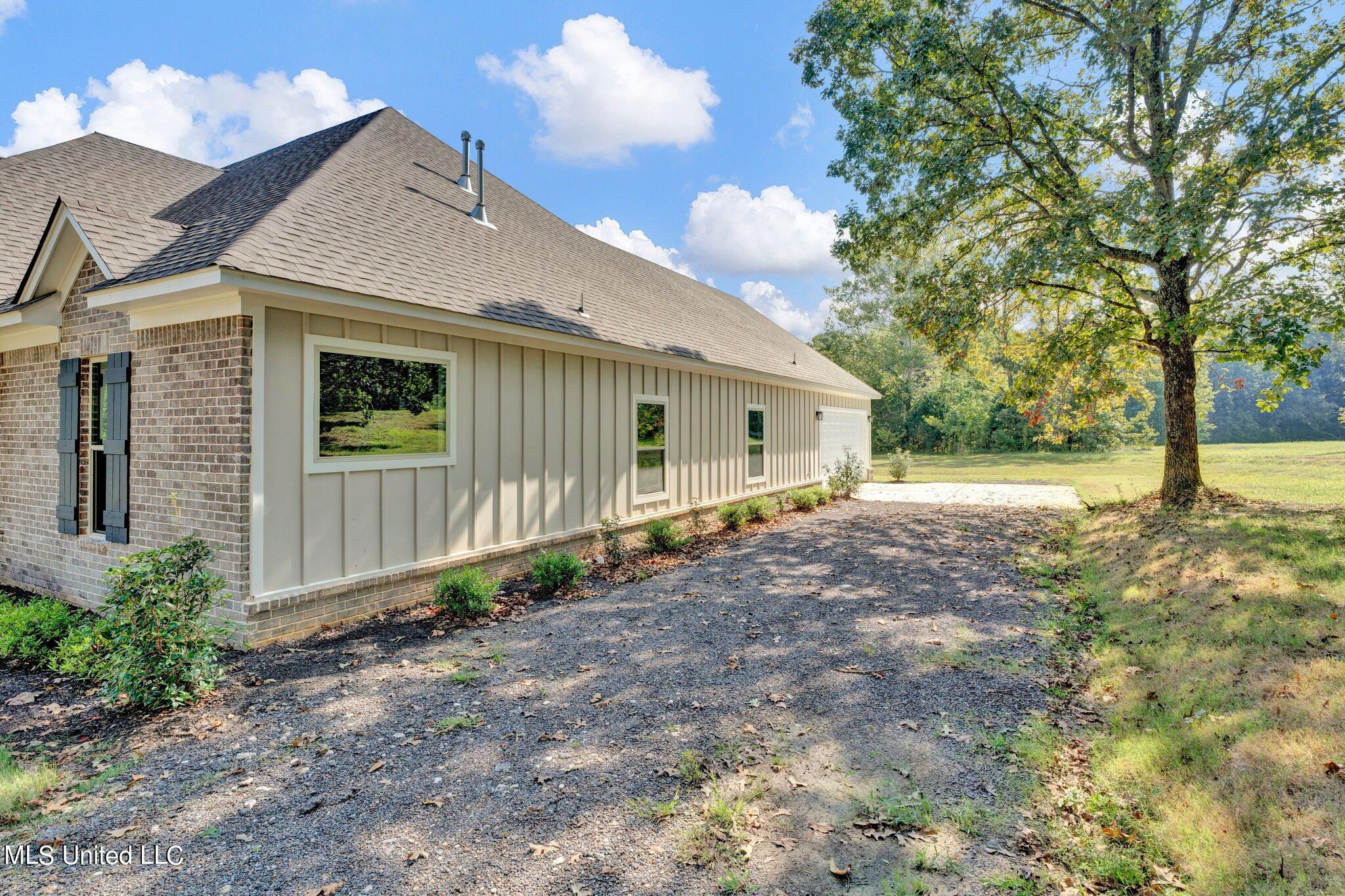 111 Jessica Cove Holly Springs, MS 38635 - Photo 9 of 43 38-web-or-mls-EC202894