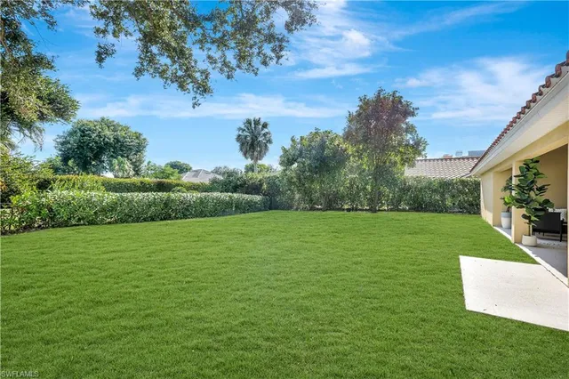 $925,000 | 5138 Kristin Court, Naples, FL 34105