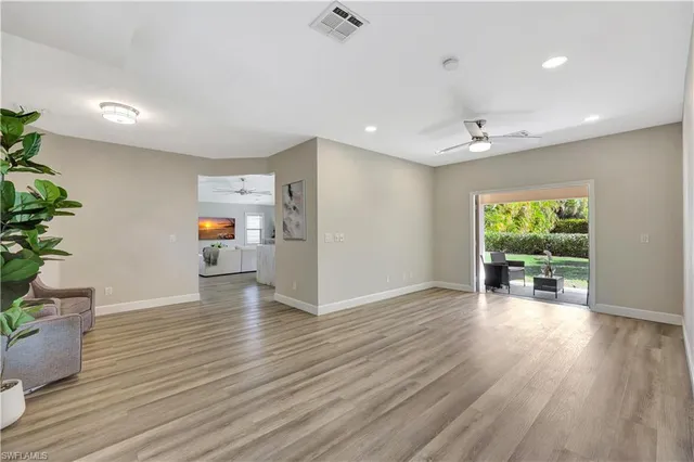 $925,000 | 5138 Kristin Court, Naples, FL 34105