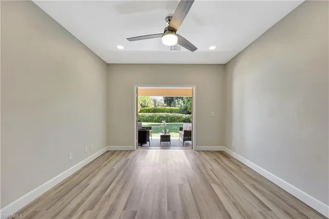 $925,000 | 5138 Kristin Court, Naples, FL 34105