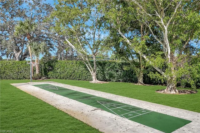 $925,000 | 5138 Kristin Court, Naples, FL 34105