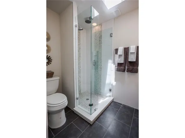 $4,000 | 1902 New York Avenue, Unit A, Austin, TX 78702