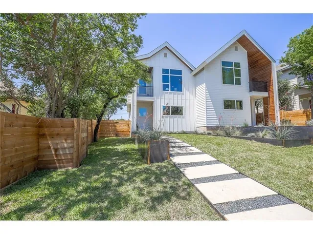 $4,000 | 1902 New York Avenue, Unit A, Austin, TX 78702