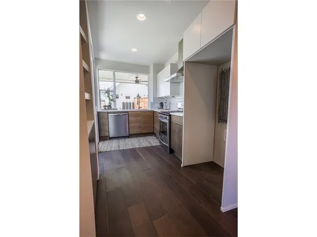 $4,000 | 1902 New York Avenue, Unit A, Austin, TX 78702