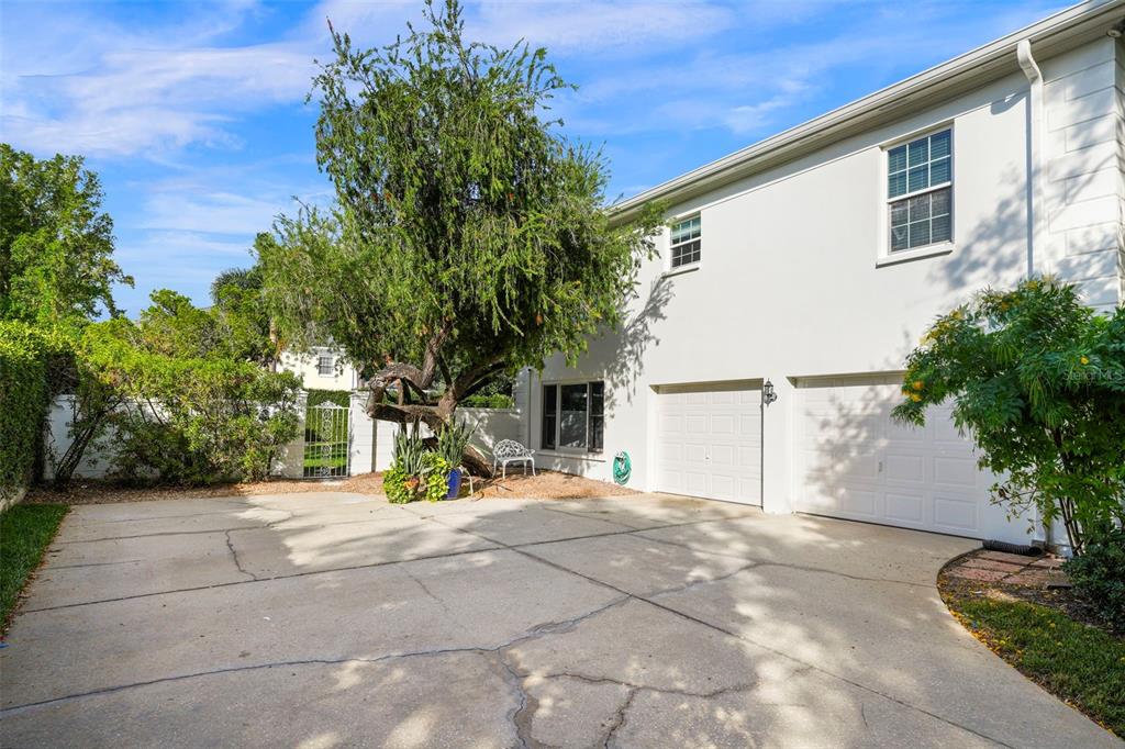 4913 Andros Drive Tampa, FL 33629 - Photo 57 of 57 a view of a house with a outdoor space