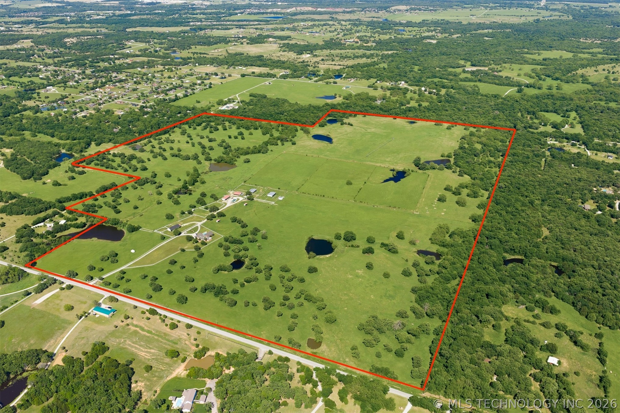 5890 South Brock Road Ardmore, OK 73401 - Photo 10 of 91 Gallery Image 10