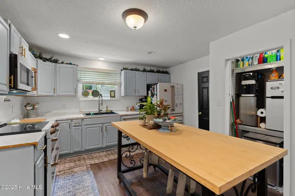 $2,400 | 140 1 Down Street, Southern Pines, NC 28387