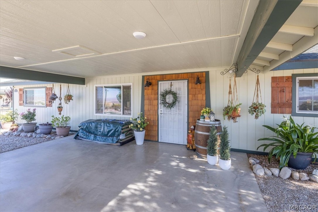 32865 Topaz Road Lucerne Valley, CA 92356 - Photo 18 of 60