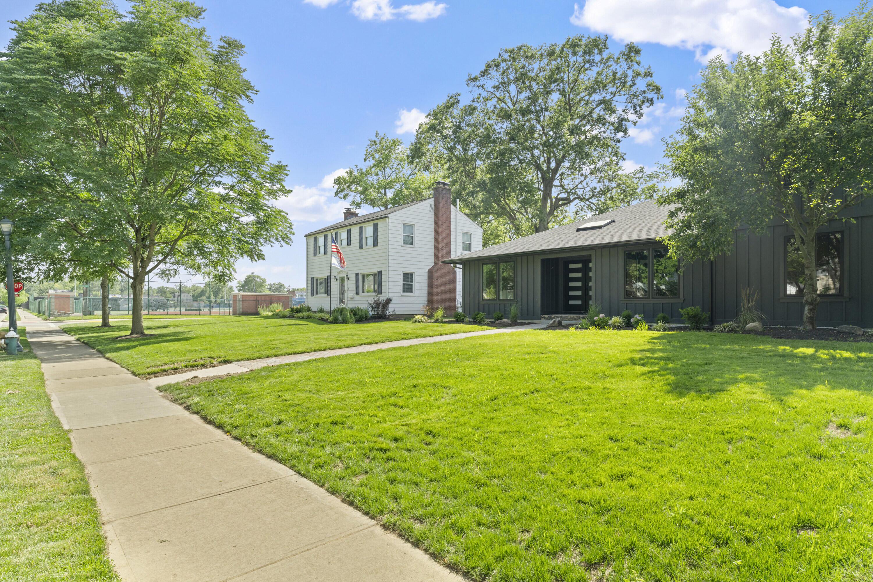 235 South Stanwood Road Columbus, OH 43209 - Photo 50 of 53 Looking towards Elm St/ BHS