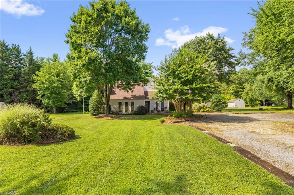 9501 County Line Road Kernersville, NC 27284 - Photo 2 of 31 Gallery Image 2