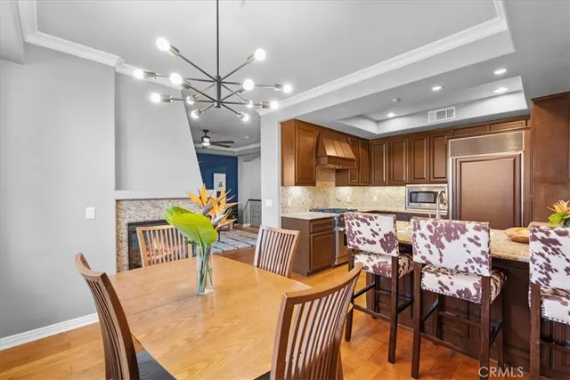 $1,024,999 | 401 Bernard Street, Unit 202, Costa Mesa, CA 92627