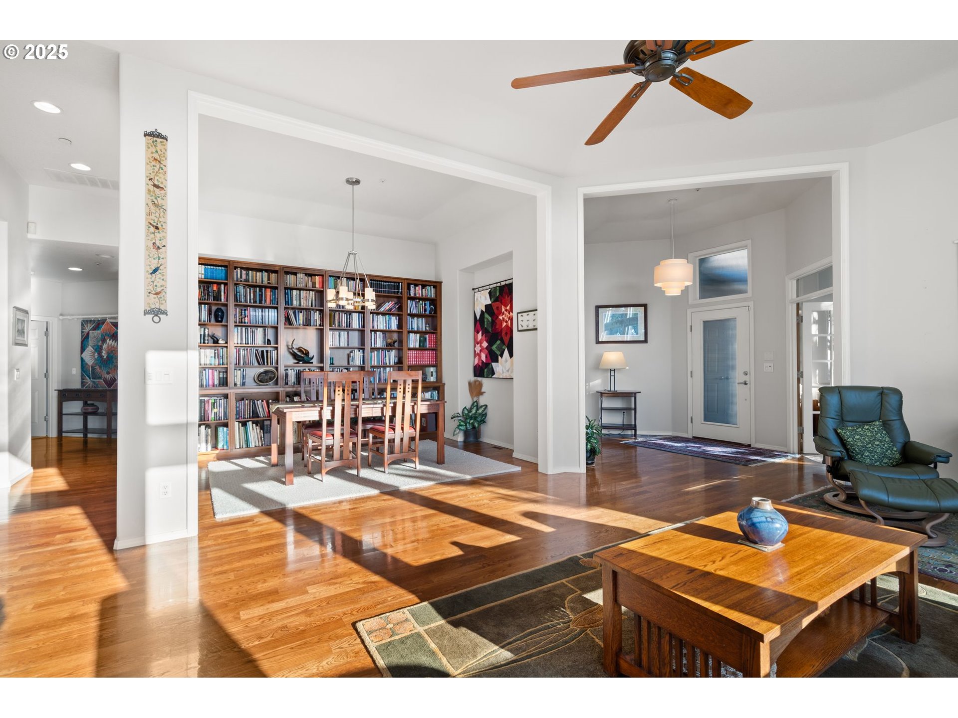 12449 Southwest 55th Place Portland, OR 97219 - Photo 9 of 48 Dining Room