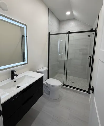 $1,950 | 915 South Spencer Road, Unit 1, New Lenox, IL 60451