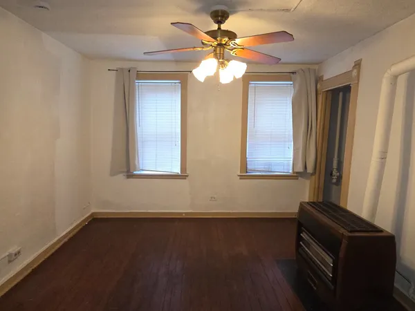 $675,000 | 2310 North Hoyne Avenue, Chicago, IL 60647
