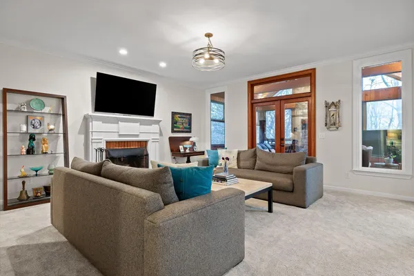 $1,199,000 | 40 Cool Spring Road, Signal Mountain, TN 37377