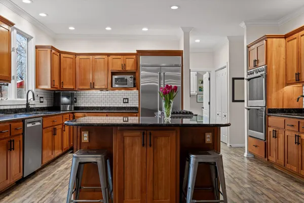 $1,199,000 | 40 Cool Spring Road, Signal Mountain, TN 37377