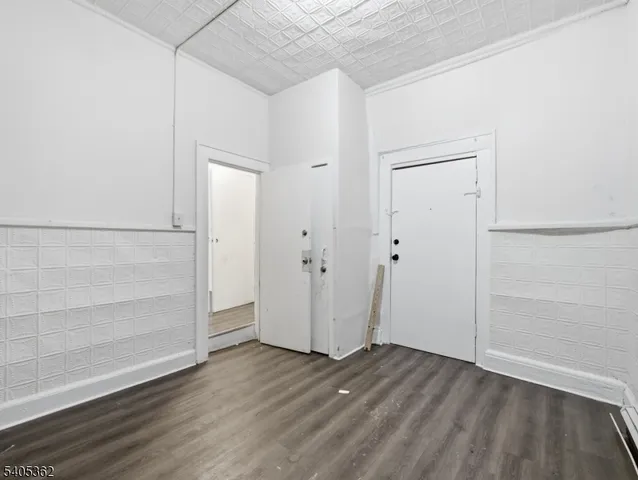 $859,000 | 302 Belmont Avenue, Unit 3, Belleville, NJ 07109