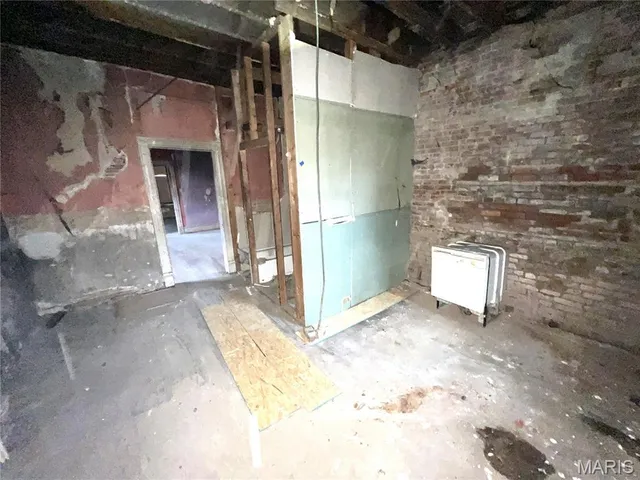 $19,000 | 2205 Osage Street, St. Louis, MO 63118