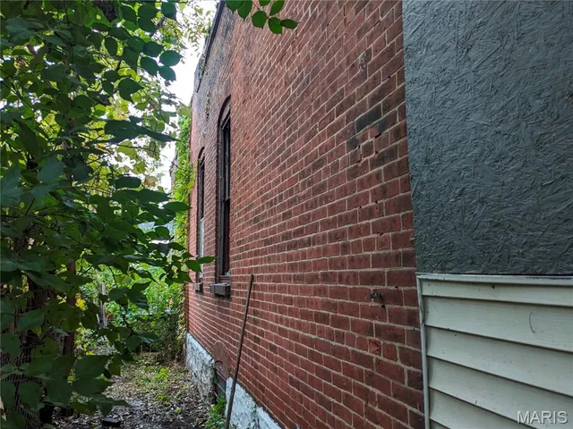 $19,000 | 2205 Osage Street, St. Louis, MO 63118