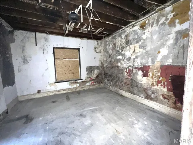 $19,000 | 2205 Osage Street, St. Louis, MO 63118