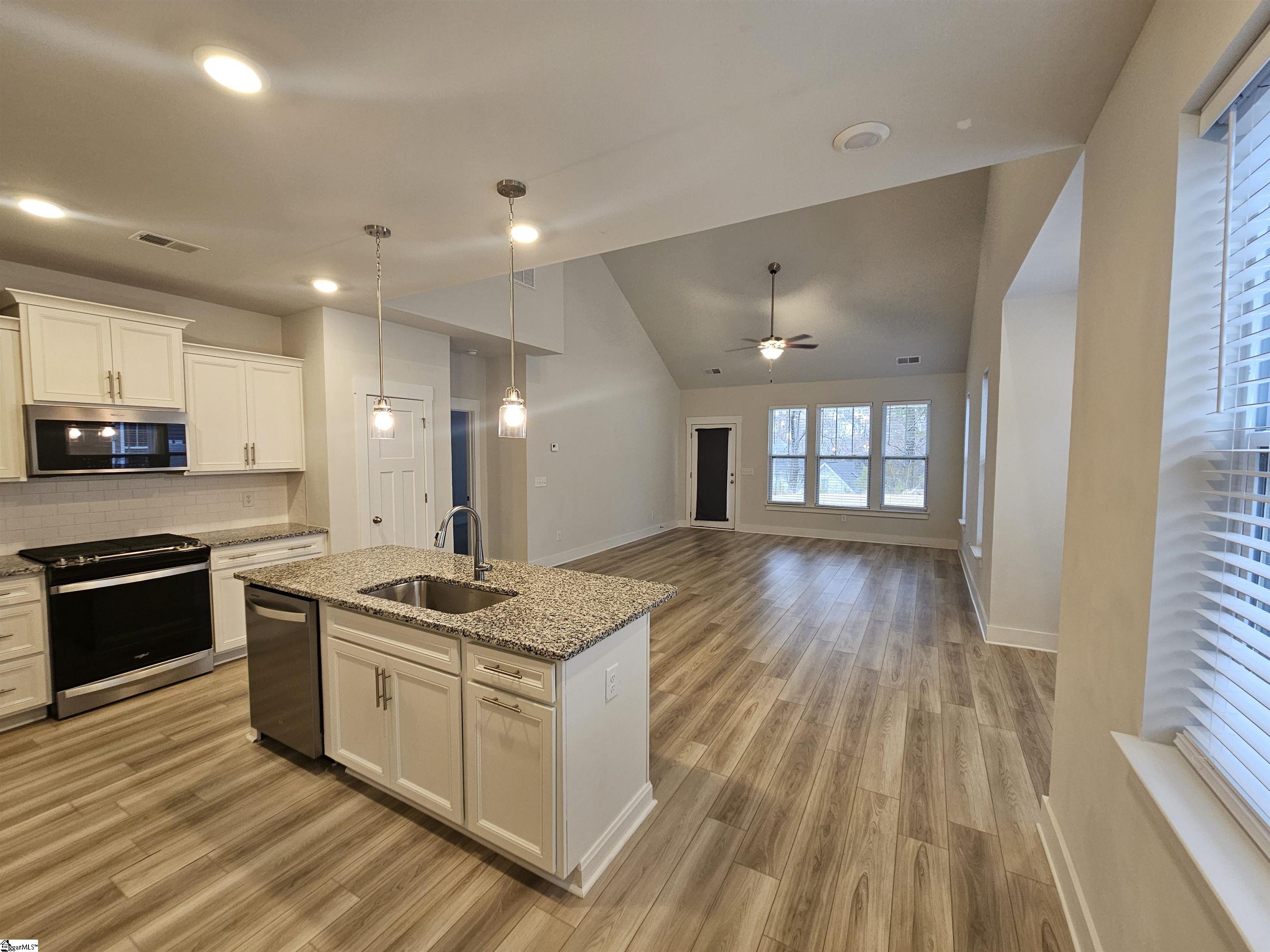 227 Rosecroft Drive Easley, SC 29642 - Photo 8 of 33