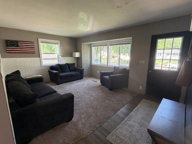 247 7th Street Dawson, MN 56232 - Photo 2 of 25
