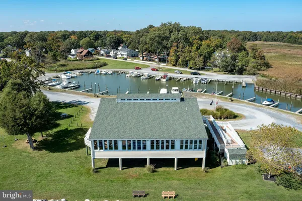 $2,250 | 1193 Maple Avenue, Shady Side, MD 20764