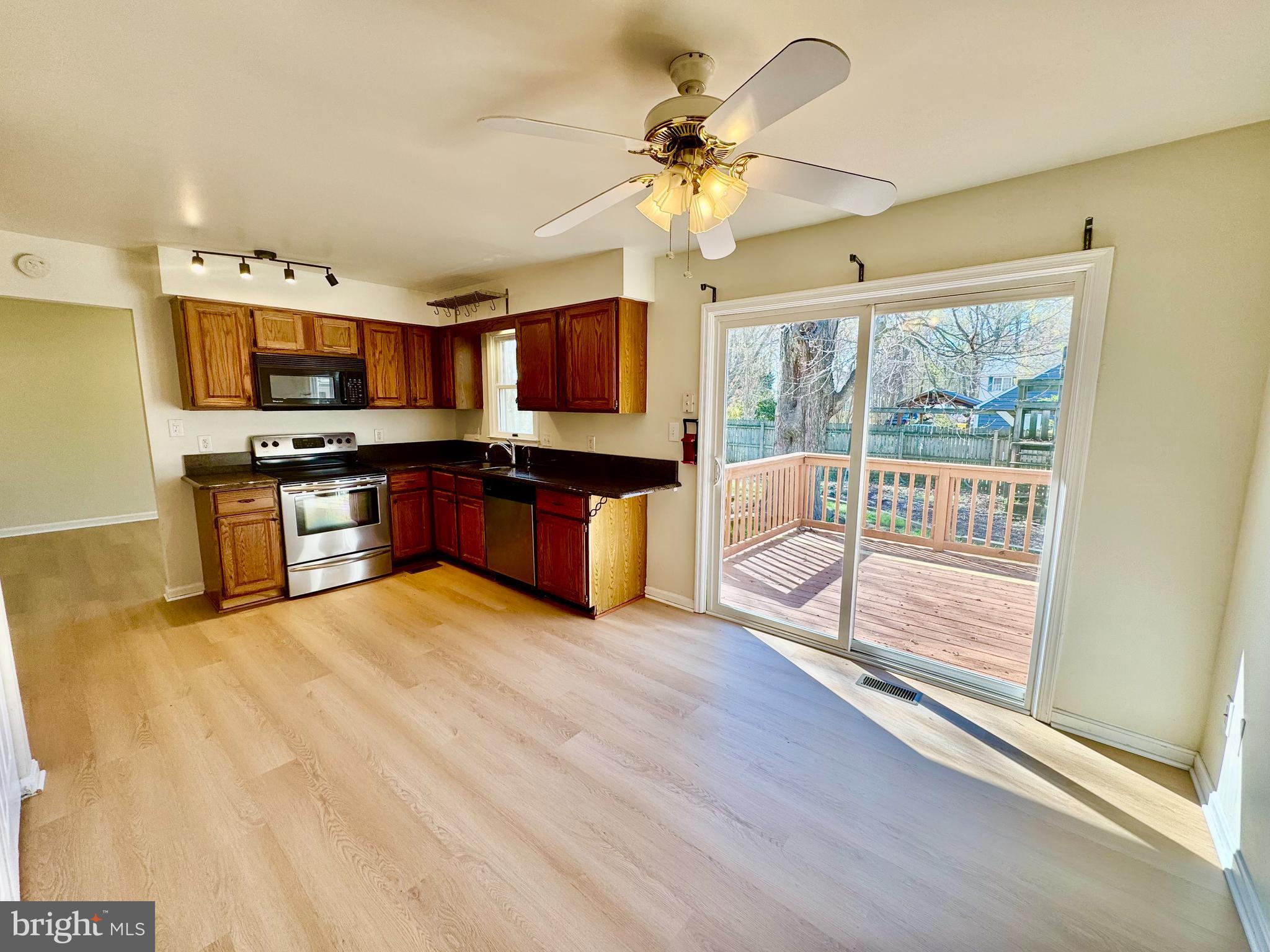 1193 Maple Avenue Shady Side, MD 20764 - Photo 9 of 28 Kitchen