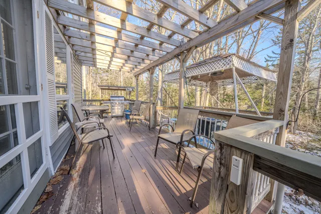 $699,000 | 12 Country Lane, South Thomaston, ME 04858