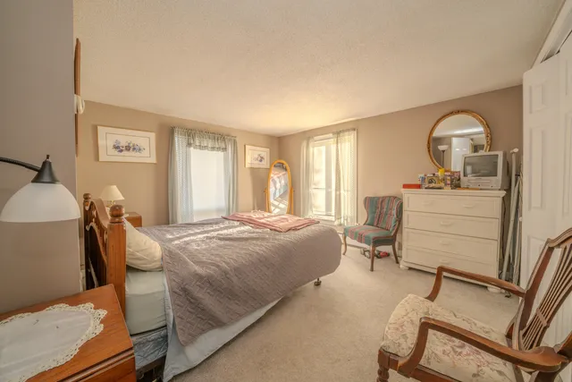 $699,000 | 12 Country Lane, South Thomaston, ME 04858