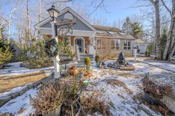 $699,000 | 12 Country Lane, South Thomaston, ME 04858