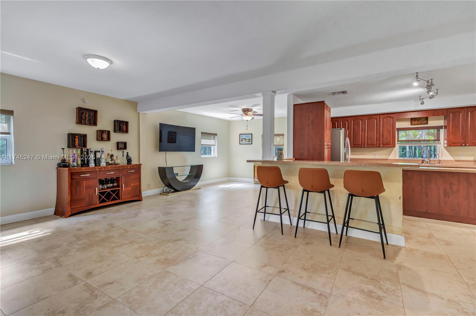 15101 Southwest 27th Street Davie, FL 33331 - Photo 6 of 100