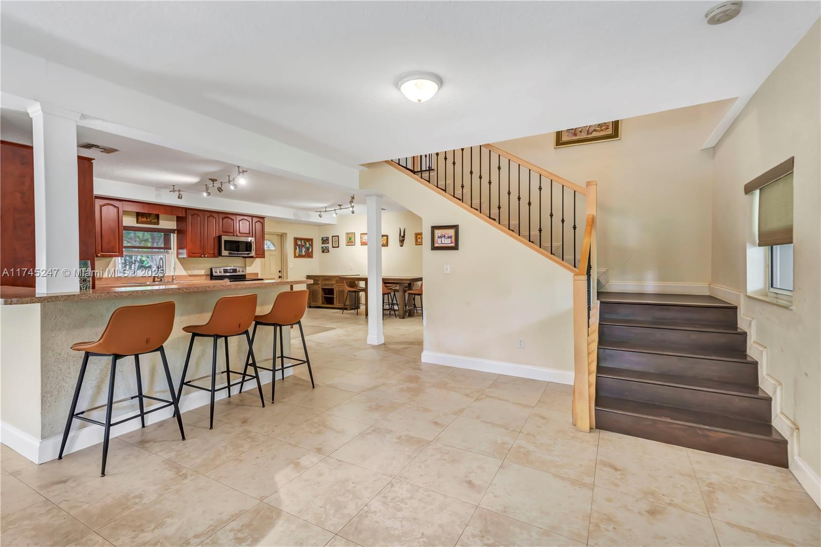 15101 Southwest 27th Street Davie, FL 33331 - Photo 10 of 100