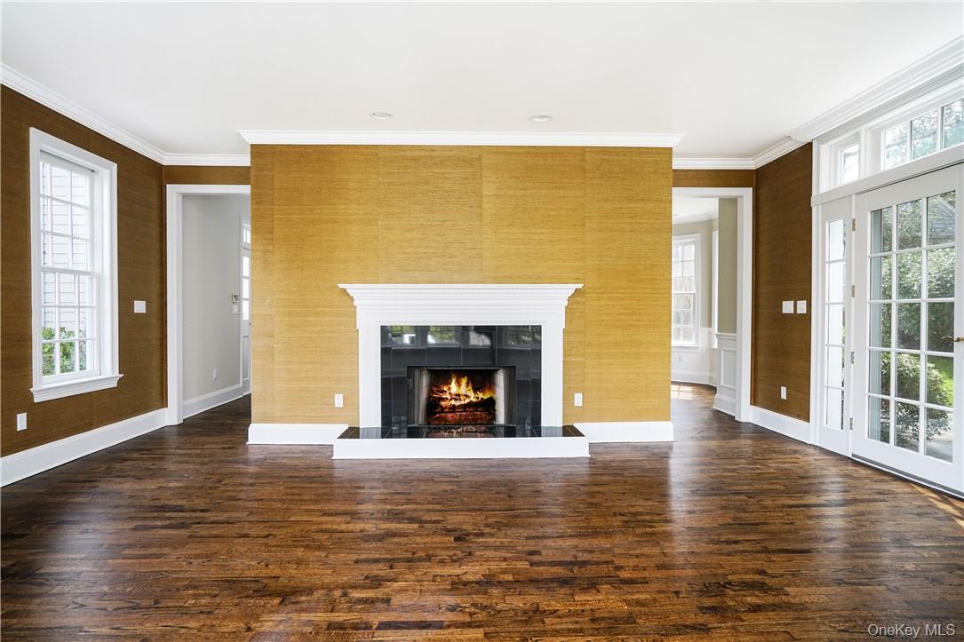 66 Apawamis Avenue Rye, NY 10580 - Photo 4 of 28