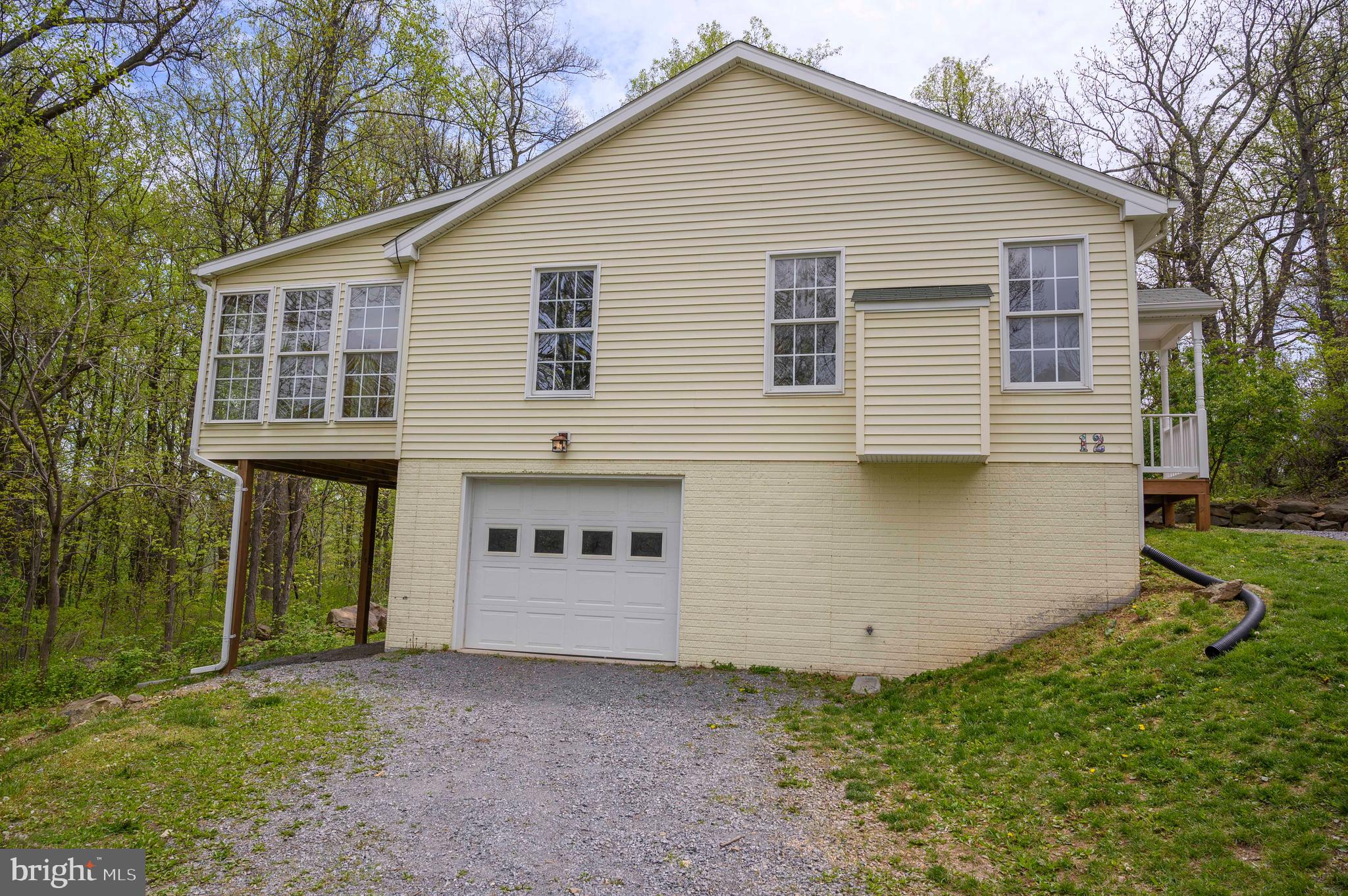 12 Freeze Road Linden, VA 22642 - Photo 8 of 38