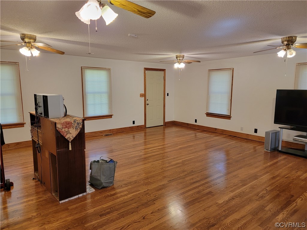 2120 Quaker Road Quinton, VA 23141 - Photo 27 of 48 Gallery Image 27