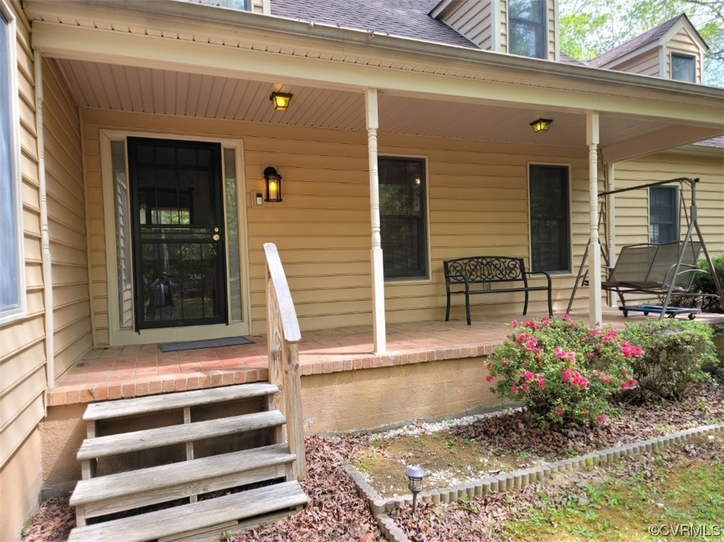 2120 Quaker Road Quinton, VA 23141 - Photo 4 of 48 Gallery Image 4