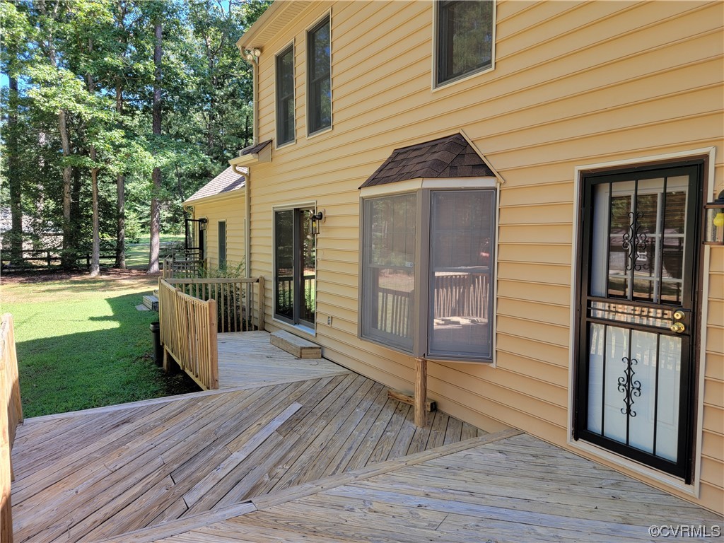 2120 Quaker Road Quinton, VA 23141 - Photo 6 of 48 Gallery Image 6